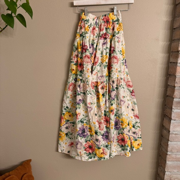 PETERSYN‎ Rocco Floral Tiered Skirt - Picture 6 of 7
